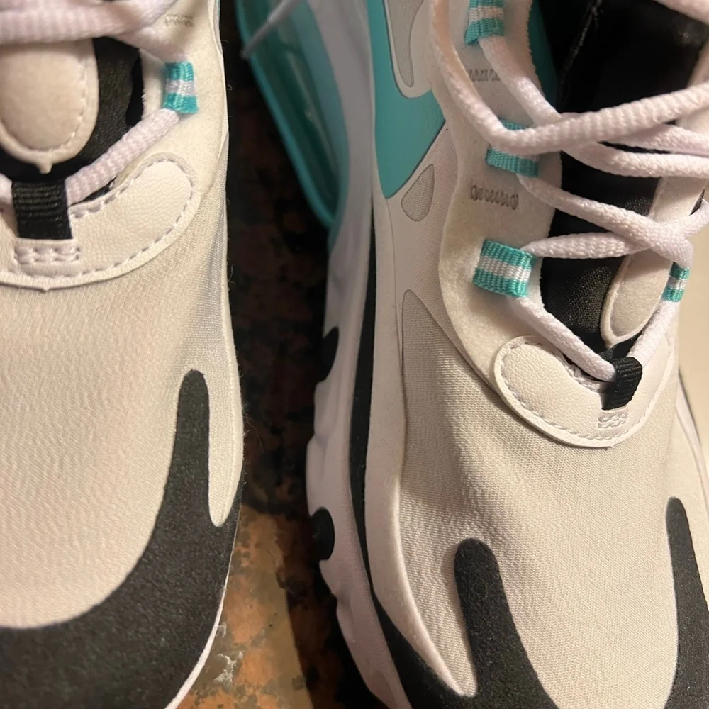 Nike, AIR270 size 9.5 - Picture 5 of 8